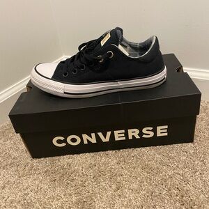 Let’s get into some sneakers for a moment